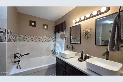3426 Black Hawk Drive, Sierra Vista, AZ 85650 - Photo 11