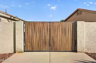 913 N John Way, Chandler, AZ 85225 - Photo 49