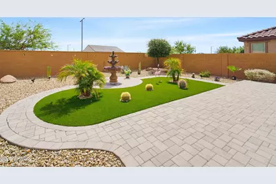 27391 W Wahalla Lane, Buckeye, AZ 85396 - Photo 33