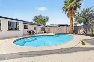 9229 N 40th Dr, Phoenix, AZ 85051 - Photo 31