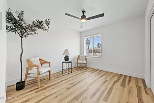 9229 N 40th Dr, Phoenix, AZ 85051 - Photo 19