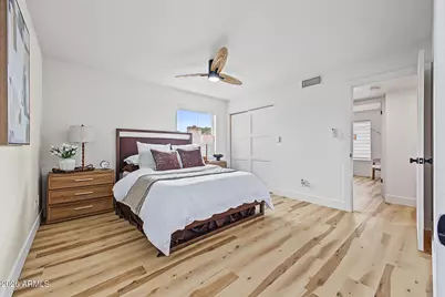 9229 N 40th Drive, Phoenix, AZ 85051 - Photo 17