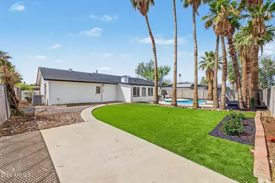 9229 N 40th Drive, Phoenix, AZ 85051 - Photo 29
