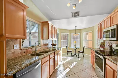 19453 N 83rd Drive, Peoria, AZ 85382 - Photo 5