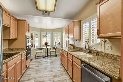 19520 N 84th Avenue, Peoria, AZ 85382 - Photo 5