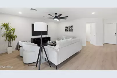 3360 W Santa Cruz Avenue, San Tan Valley, AZ 85144 - Photo 7