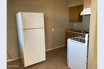104 N Casa Grande Avenue, Casa Grande, AZ 85122 - Photo 3