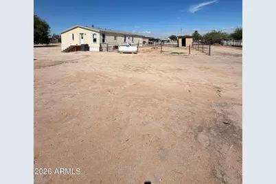 13621 S 204th Avenue, Buckeye, AZ 85326 - Photo 17