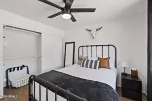 2554 E Villa Rita Dr, Phoenix, AZ 85032 - Photo 11