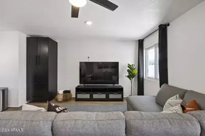 2554 E Villa Rita Drive, Phoenix, AZ 85032 - Photo 3