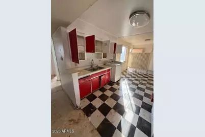 4415 N 56th Drive, Phoenix, AZ 85031 - Photo 7