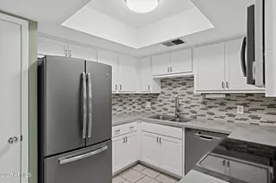 6533 N 7th Ave, Phoenix, AZ 85013 - Photo 7