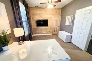 2878 S Cottonwood Dr, Gilbert, AZ 85295 - Photo 25