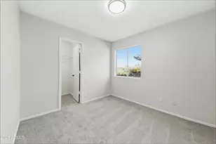 3357 E Windsong Dr, Phoenix, AZ 85048 - Photo 15