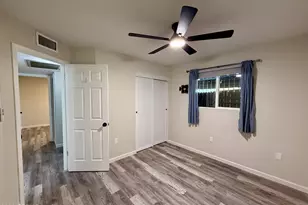 3425 W Golden Ln, Phoenix, AZ 85051 - Photo 17