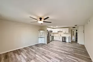 3425 W Golden Ln, Phoenix, AZ 85051 - Photo 7
