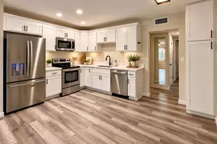 3425 W Golden Ln, Phoenix, AZ 85051 - Photo 11
