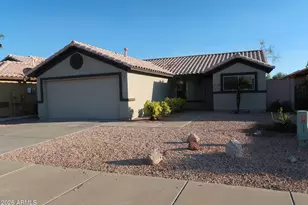 16109 W Jefferson St, Goodyear, AZ 85338 - Photo 3