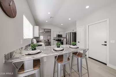 2252 E Mariposa Grande --, Phoenix, AZ 85024 - Photo 5