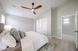 2252 E Mariposa Grande, Phoenix, AZ 85024 - Photo 21