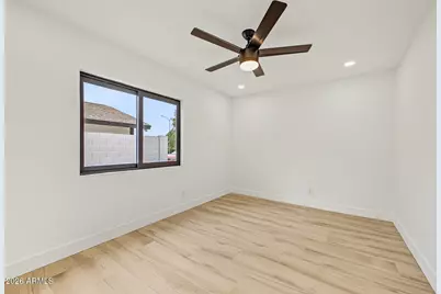8721 E Amelia Avenue, Scottsdale, AZ 85251 - Photo 15