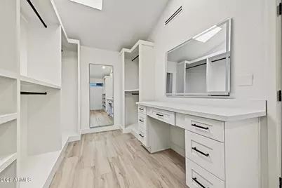 8721 E Amelia Avenue, Scottsdale, AZ 85251 - Photo 13