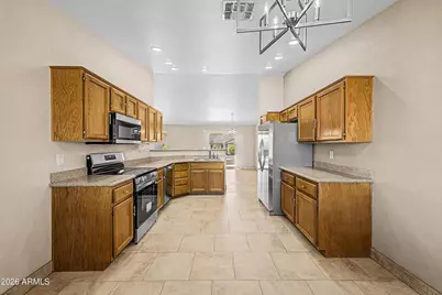 11247 E Medina Avenue, Mesa, AZ 85209 - Photo 37