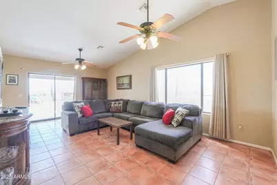 209 S Hidden Valley Road, Maricopa, AZ 85139 - Photo 9