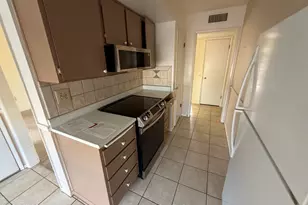 18048 N Desert Glen Dr, Sun City West, AZ 85375 - Photo 5