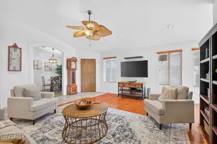 10817 W Irma Ln, Peoria, AZ 85373 - Photo 7