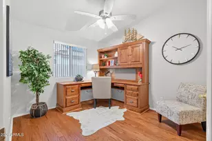 10817 W Irma Ln, Peoria, AZ 85373 - Photo 17