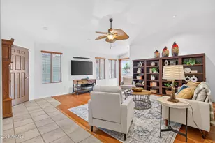 10817 W Irma Ln, Peoria, AZ 85373 - Photo 5