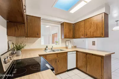 141 E Kayetan Drive, Sierra Vista, AZ 85635 - Photo 9