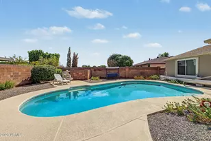 9326 W Glen Oaks Cir N, Sun City, AZ 85351 - Photo 31