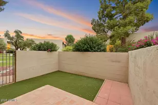 4201 E Camelback Rd, Phoenix, AZ 85018 - Photo 19