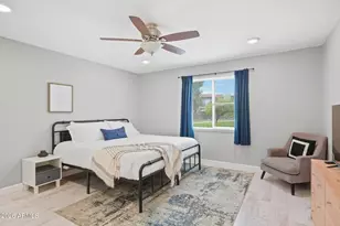 4201 E Camelback Rd, Phoenix, AZ 85018 - Photo 11