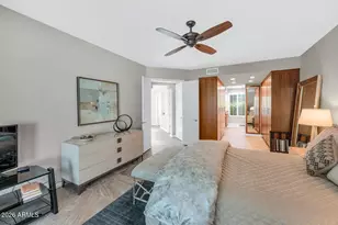 3128 E Sierra Vista Dr, Phoenix, AZ 85016 - Photo 21