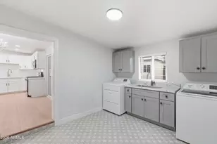 140 W Saragosa St, Chandler, AZ 85225 - Photo 11