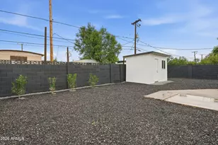 140 W Saragosa St, Chandler, AZ 85225 - Photo 25
