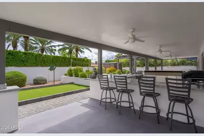 8614 E Clarendon Avenue, Scottsdale, AZ 85251 - Photo 19