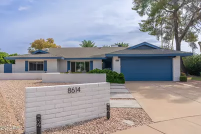 8614 E Clarendon Avenue, Scottsdale, AZ 85251 - Photo 1