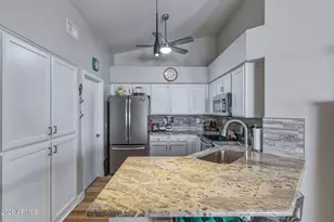 20636 N 104th Ave, Peoria, AZ 85382 - Photo 21
