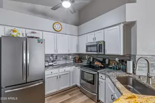 20636 N 104th Ave, Peoria, AZ 85382 - Photo 3
