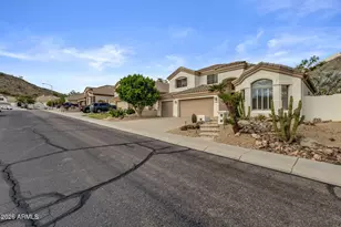 614 E Brookwood Ct, Phoenix, AZ 85048 - Photo 3