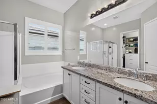 2451 E Bellerive Dr, Gilbert, AZ 85298 - Photo 33