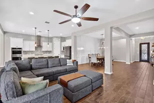 2451 E Bellerive Dr, Gilbert, AZ 85298 - Photo 11
