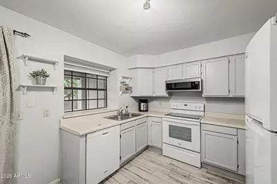 921 W University Drive #1085, Mesa, AZ 85201 - Photo 3