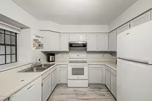 921 W University Dr, Mesa, AZ 85201 - Photo 15