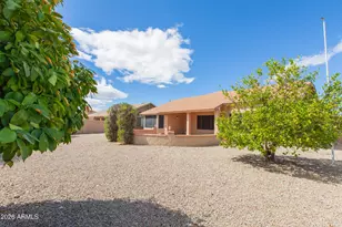 9845 W Escuda Dr, Peoria, AZ 85382 - Photo 19