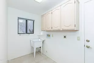 9845 W Escuda Dr, Peoria, AZ 85382 - Photo 25